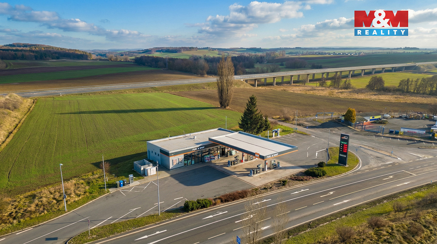 Prodej obchodních prostor 200 m² — photo 4
