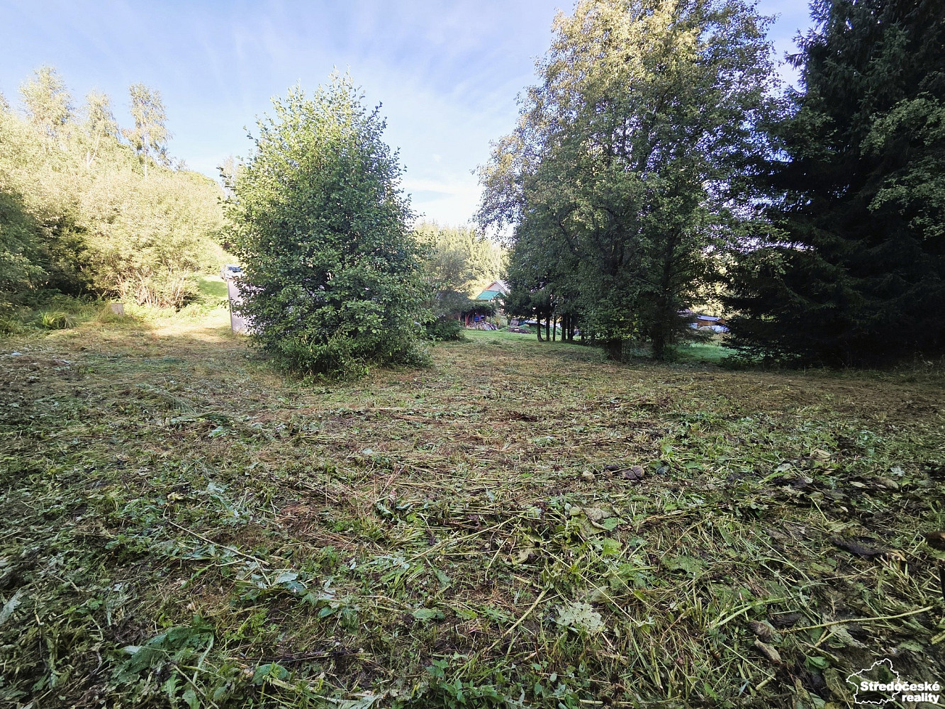 Prodej stavebního pozemku 1 032 m² – fotografie 4
