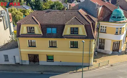 Prodej domu 315 m² s pozemkem 222 m², Tyršova, Lomnice nad Lužnicí, okres Jindřichův Hradec