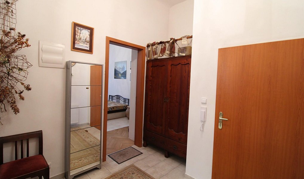 Prodej bytu 3+1 91 m², Karlovy Vary – náhled fotky 11