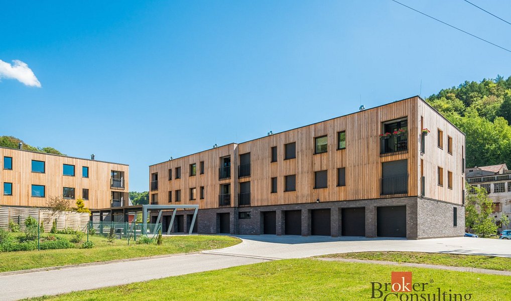 Prodej bytu 3+kk 72 m², Svoboda nad Úpou – náhled fotky 7