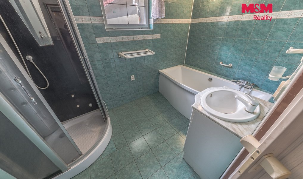 Prodej domu 140 m² s pozemkem 397 m², Šluknov – náhled fotky 3