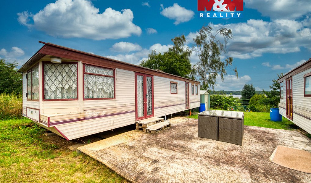 Prodej stavebního pozemku 587 m², Lipová – náhled fotky 4