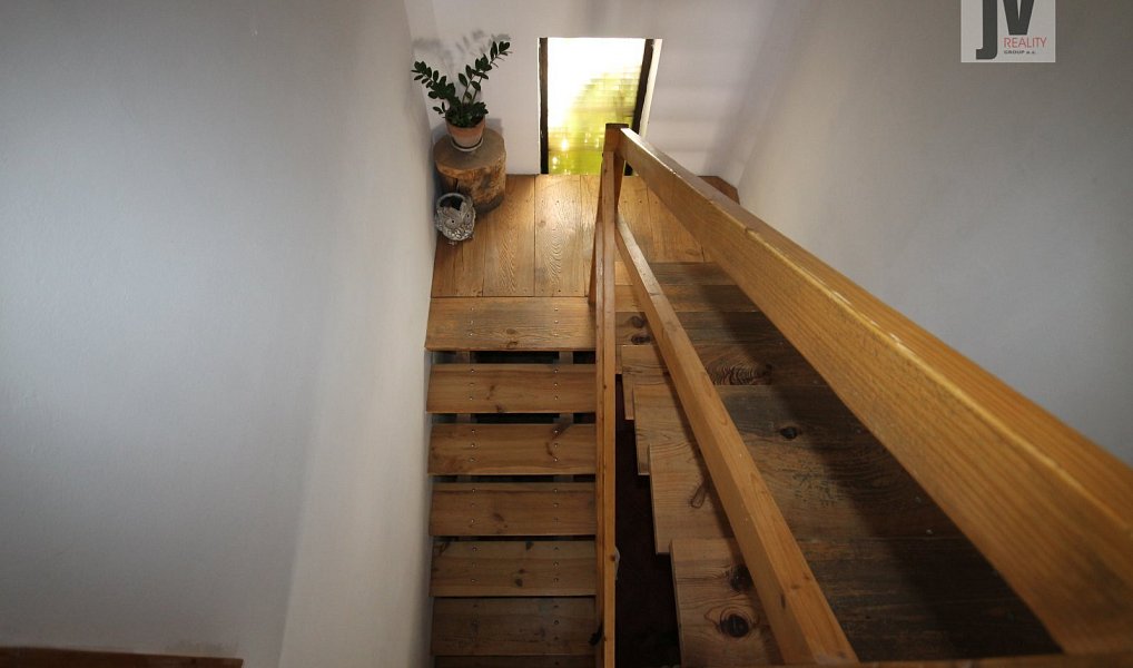 Prodej domu 168 m² s pozemkem 435 m², Rohatec – náhled fotky 15