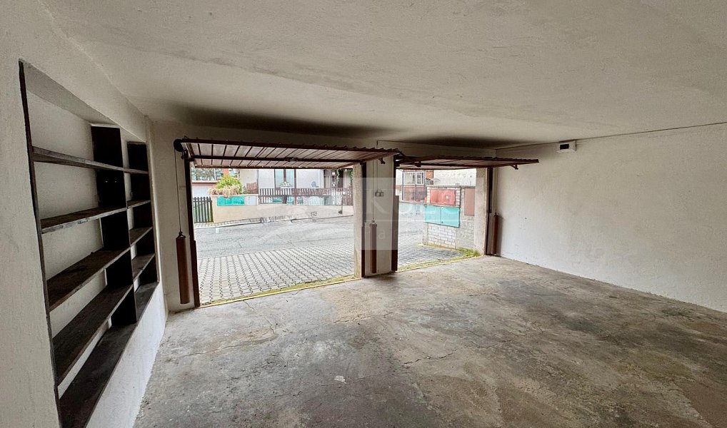 Pronájem dvougaráže centrum Mladá Boleslav, Mladá Boleslav – náhled fotky 3
