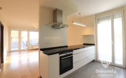 Pronájem bytu 4+kk 114 m²