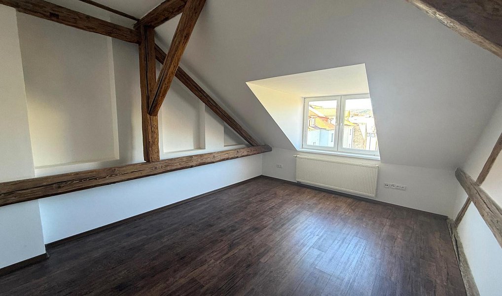 Pronájem bytu 2+kk 72 m², Chomutov – náhled fotky 6