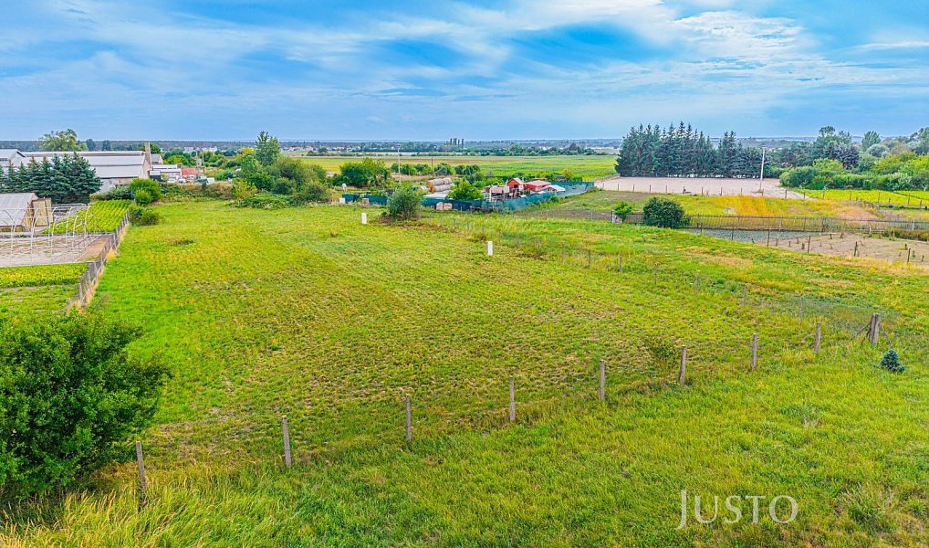 Prodej stavebního pozemku 866 m², Dřísy – náhled fotky 8