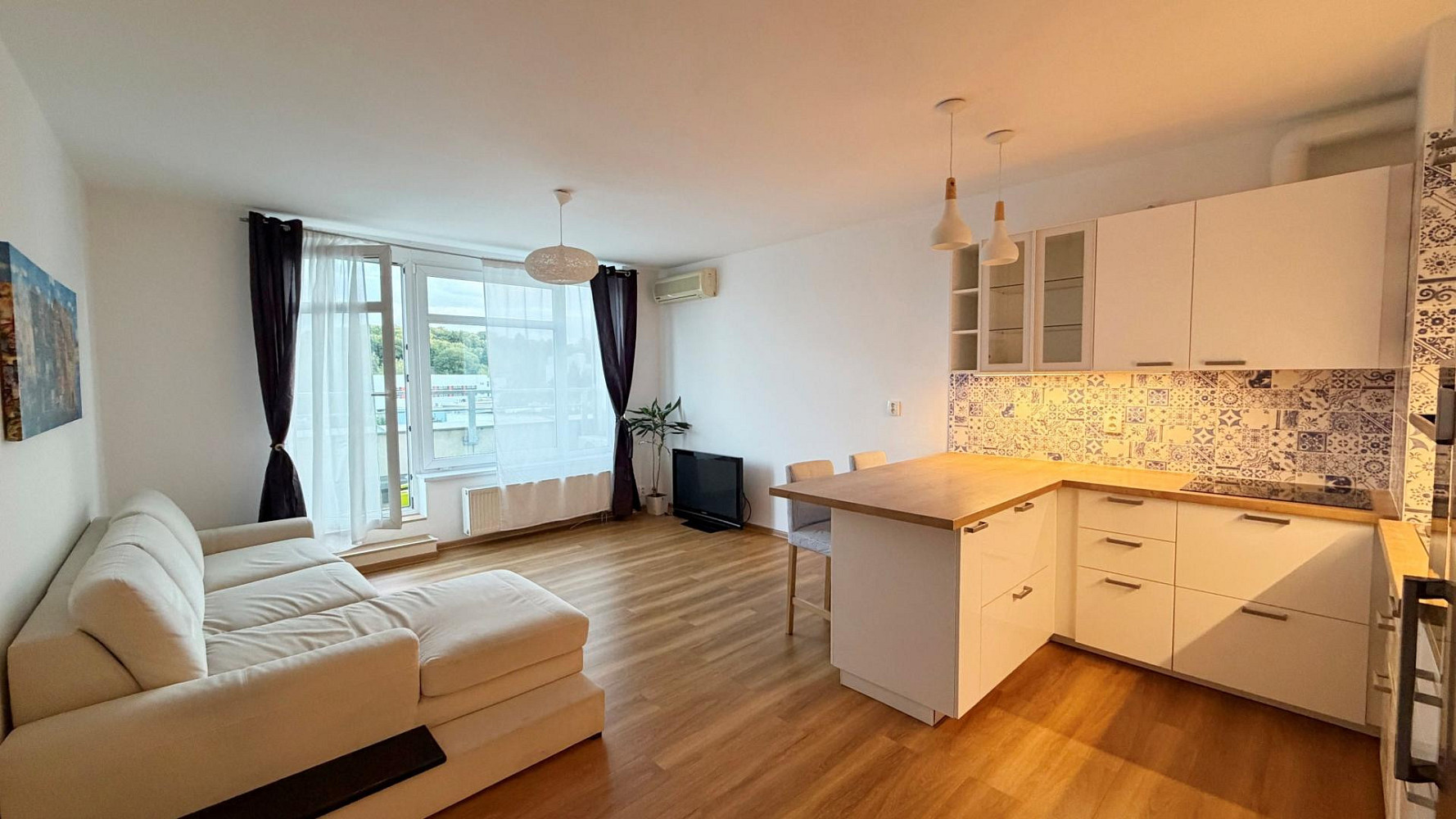 Pronájem bytu 2+kk 66 m²