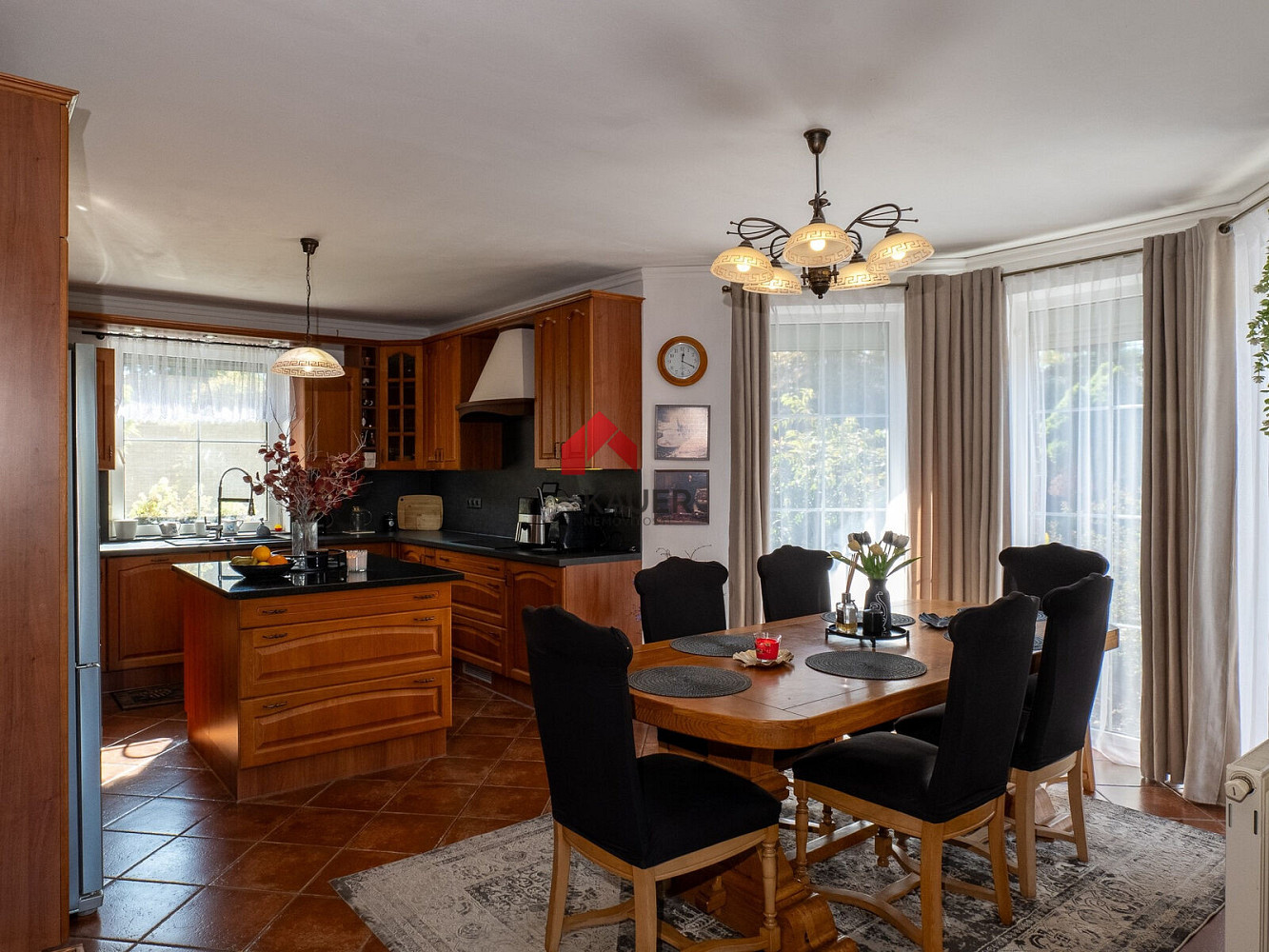 Prodej domu 183 m² s pozemkem 2 021 m² – fotografie 4