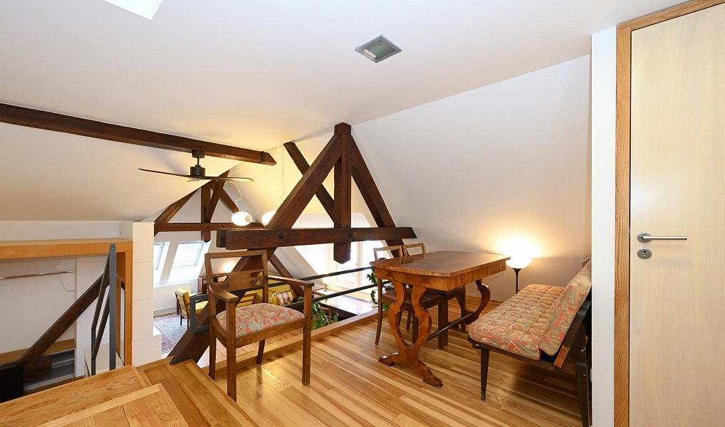 Pronájem bytu 2+kk 65 m², Praha – náhled fotky 3
