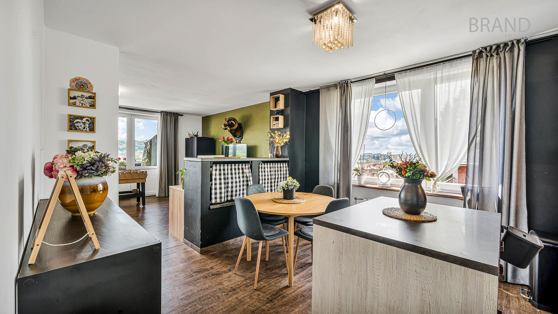 Prodej domu 170 m² s pozemkem 672 m² – fotografie 3