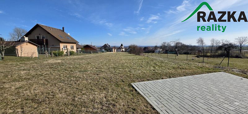 Prodej stavebního pozemku 1 585 m² – fotografie 2