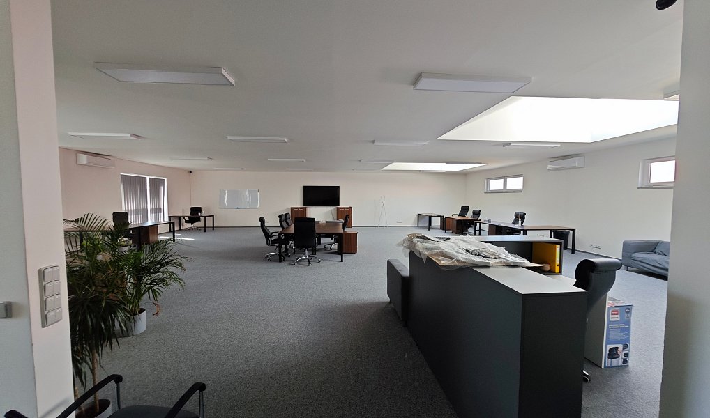 Pronájem kanceláře 198 m², Ostrava – náhled fotky 8