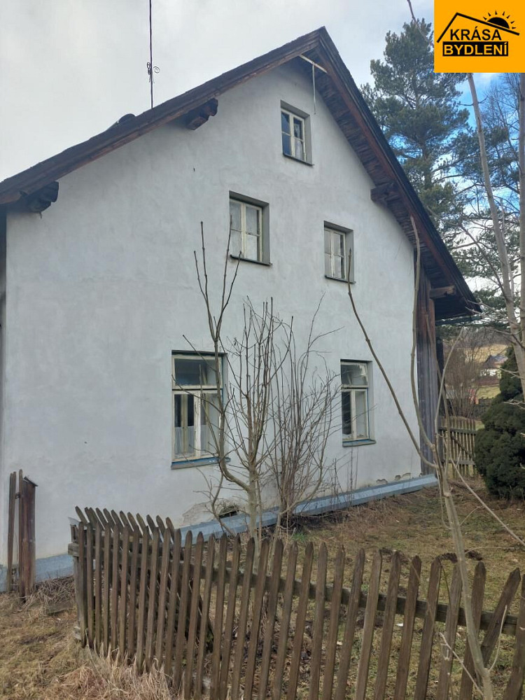 Prodej domu 150 m² s pozemkem 1 034 m²