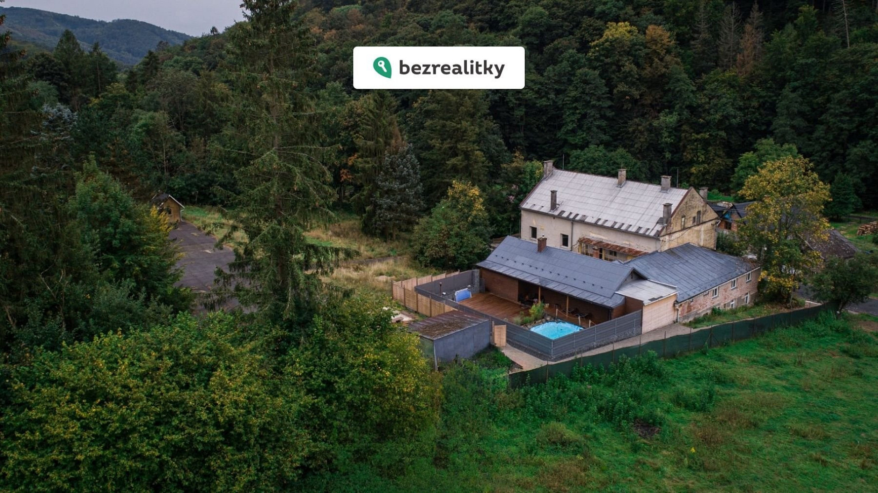 Prodej komerčního objektu (jiného typu) 11 580 m² — photo 2