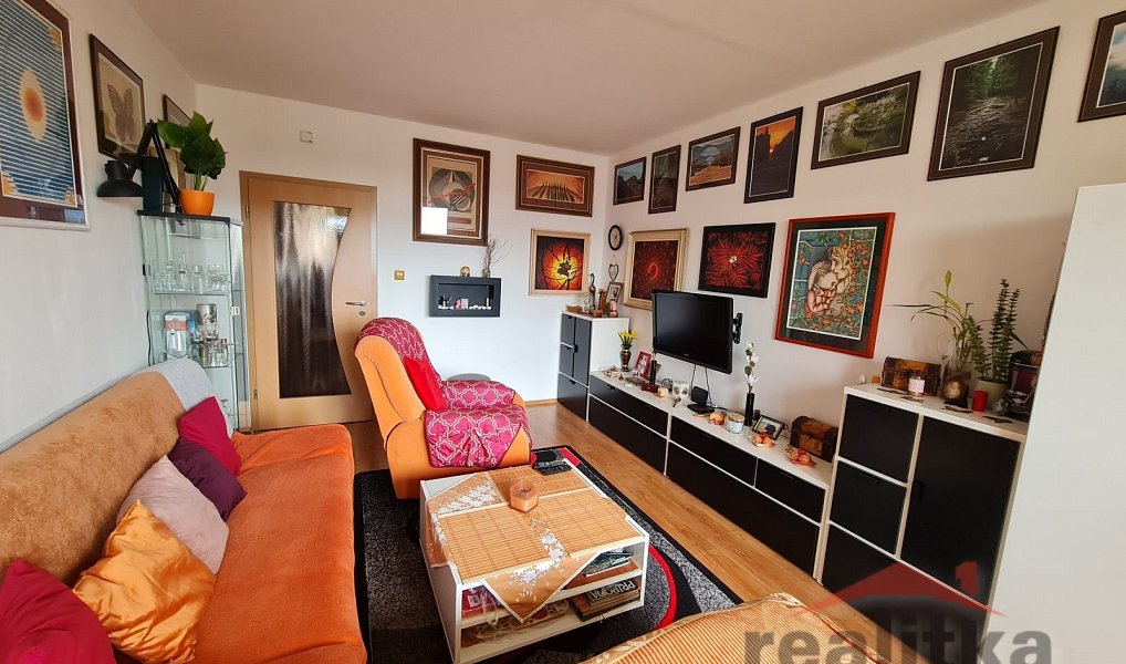 Prodej bytu 3+1 79 m², Opava – náhled fotky 2