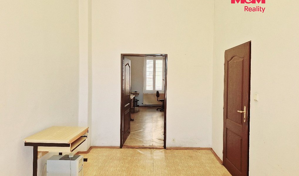 Pronájem kanceláře 16 m², Chomutov – náhled fotky 2