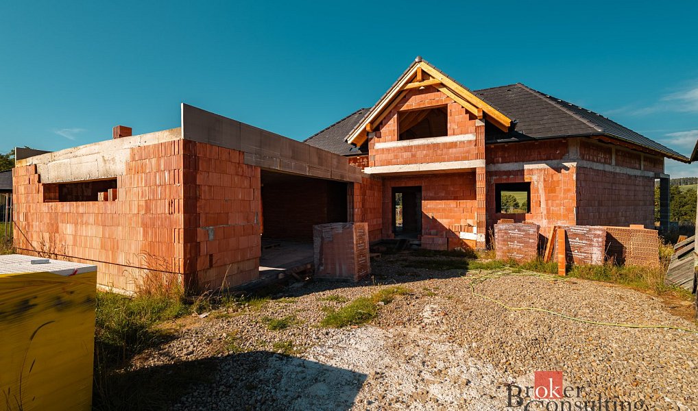 Prodej domu 212 m² s pozemkem 1 759 m², Litohlavy – náhled fotky 6