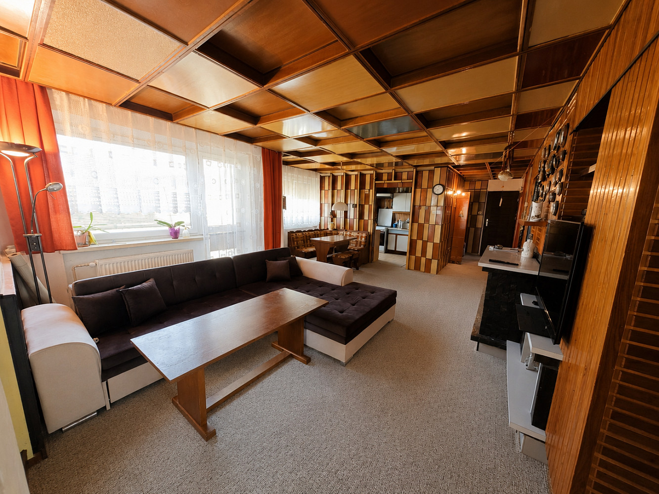 Prodej domu 220 m² s pozemkem 661 m² — photo 2
