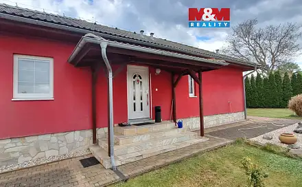 Prodej domu 158 m² s pozemkem 158 m², Družstevní, Davle - Sloup, okres Praha-západ
