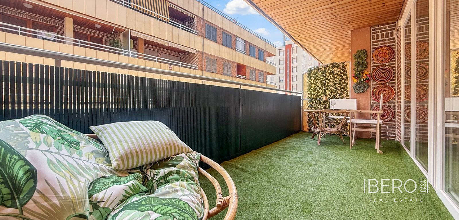 Prodej bytu 4+kk 103 m² - Widok 2