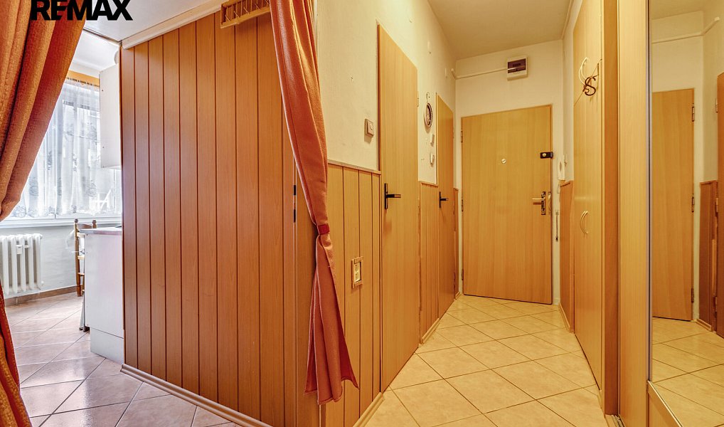 Pronájem bytu 2+1 54 m², Karlovy Vary – náhled fotky 8