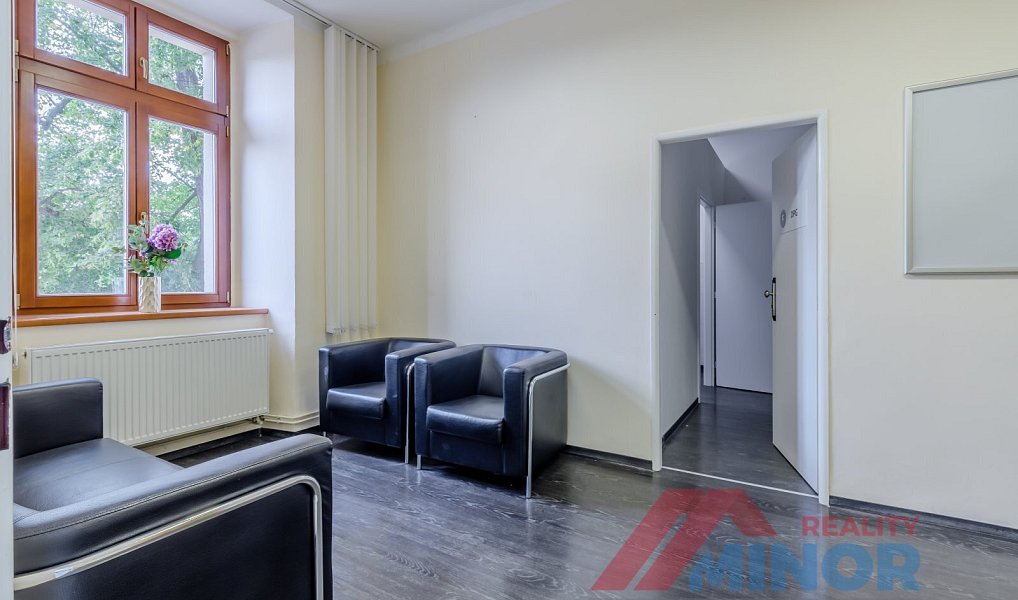 Pronájem kanceláře 69 m², Slaný – náhled fotky 9
