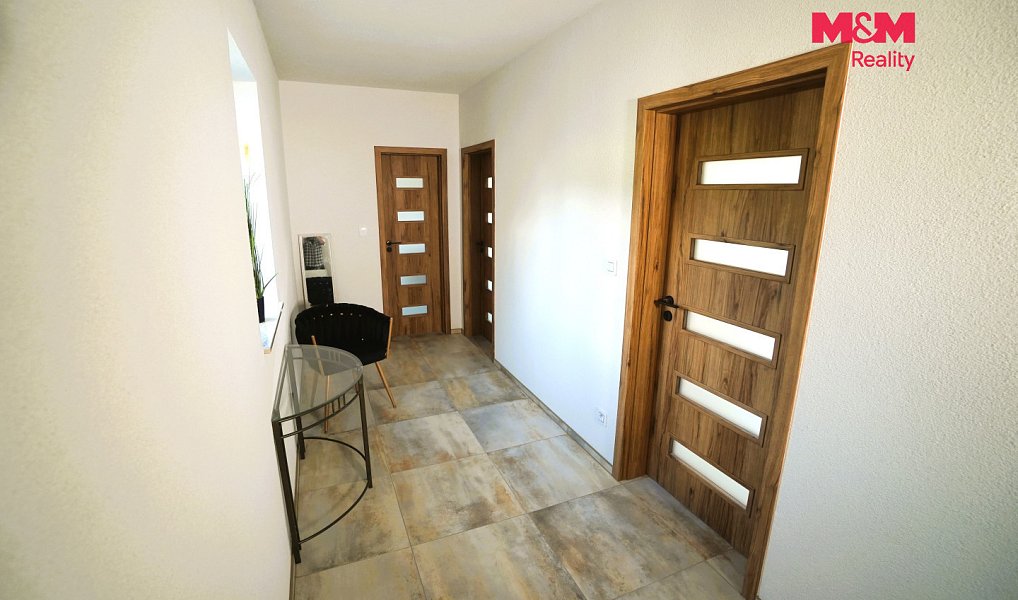 Prodej domu 180 m² s pozemkem 582 m², Šumavské Hoštice – náhled fotky 14