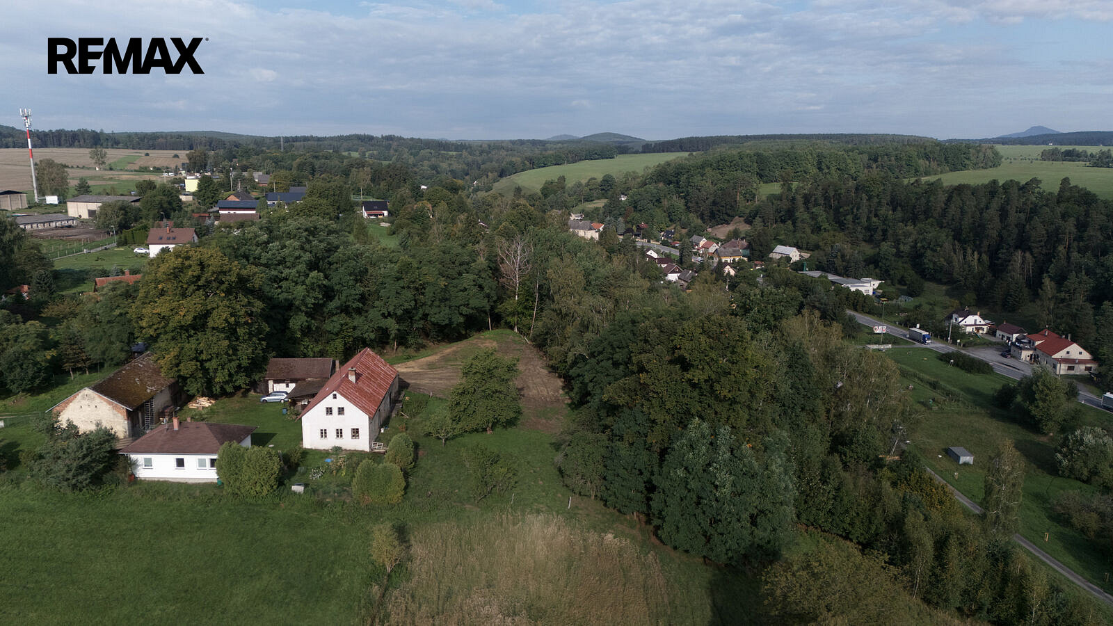 Prodej stavebního pozemku 2 626 m² – fotografie 3