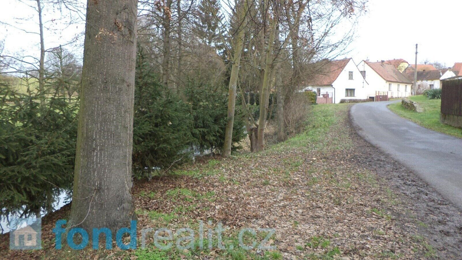 Prodej pozemku 322 m²