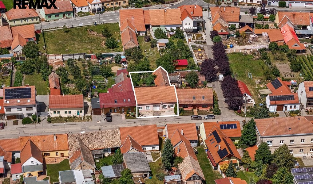 Prodej domu 248 m² s pozemkem 672 m², Dolní Věstonice – náhled fotky 2