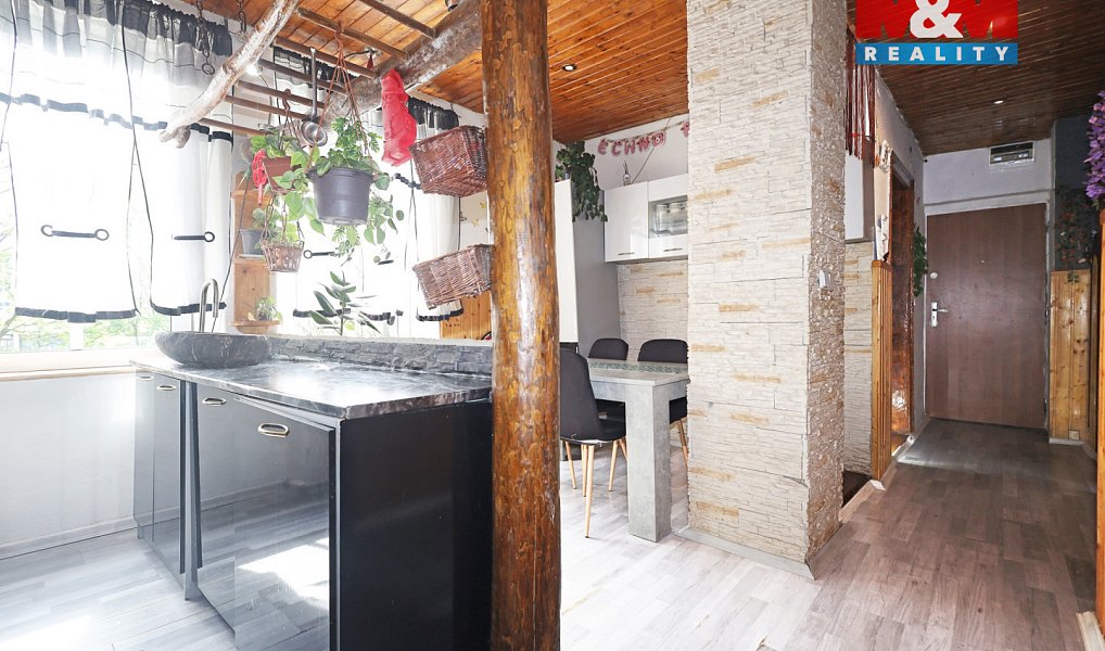 Prodej nájemního domu, činžáku 190 m², Nejdek – náhled fotky 3