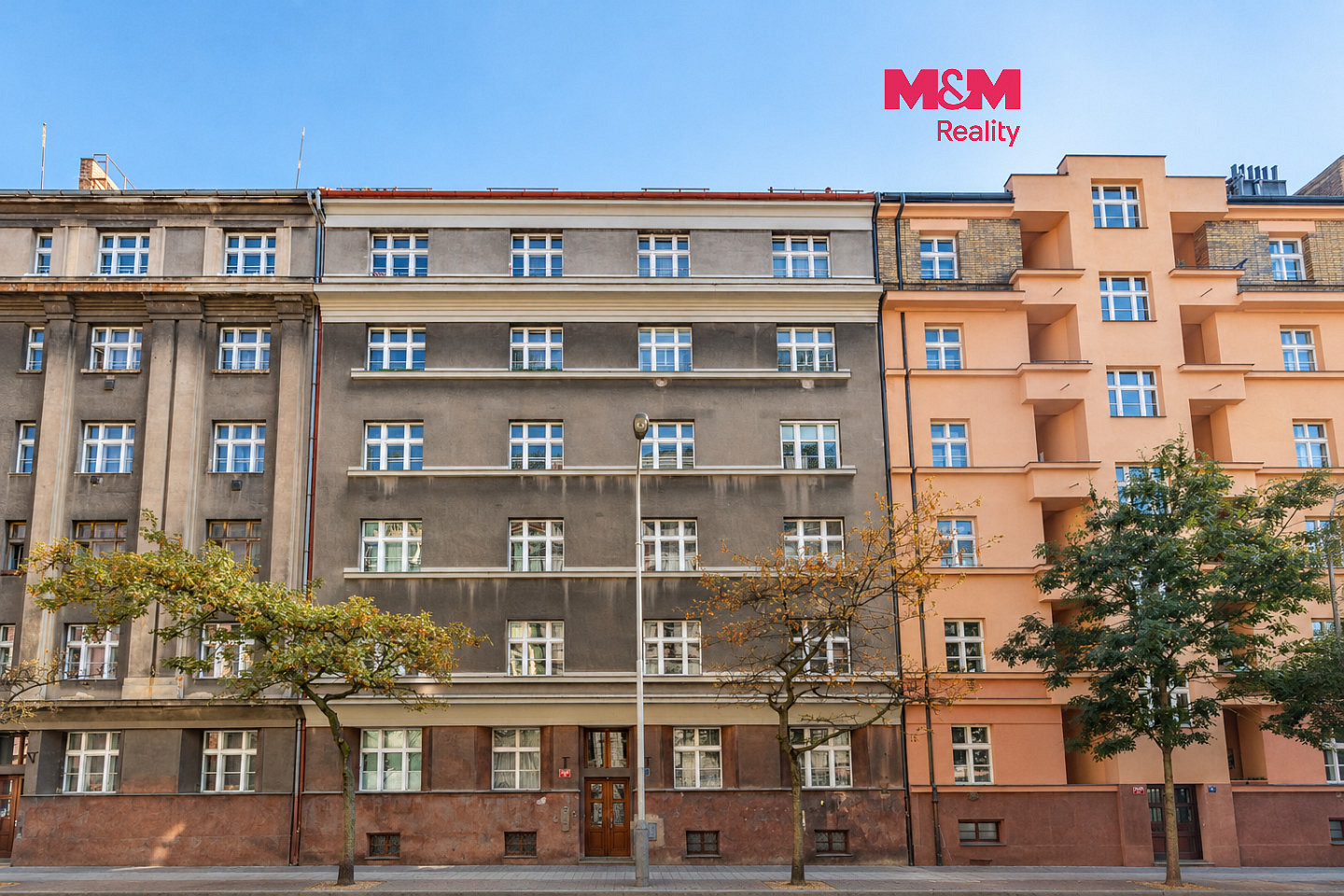 Pronájem bytu 1+1 63 m²