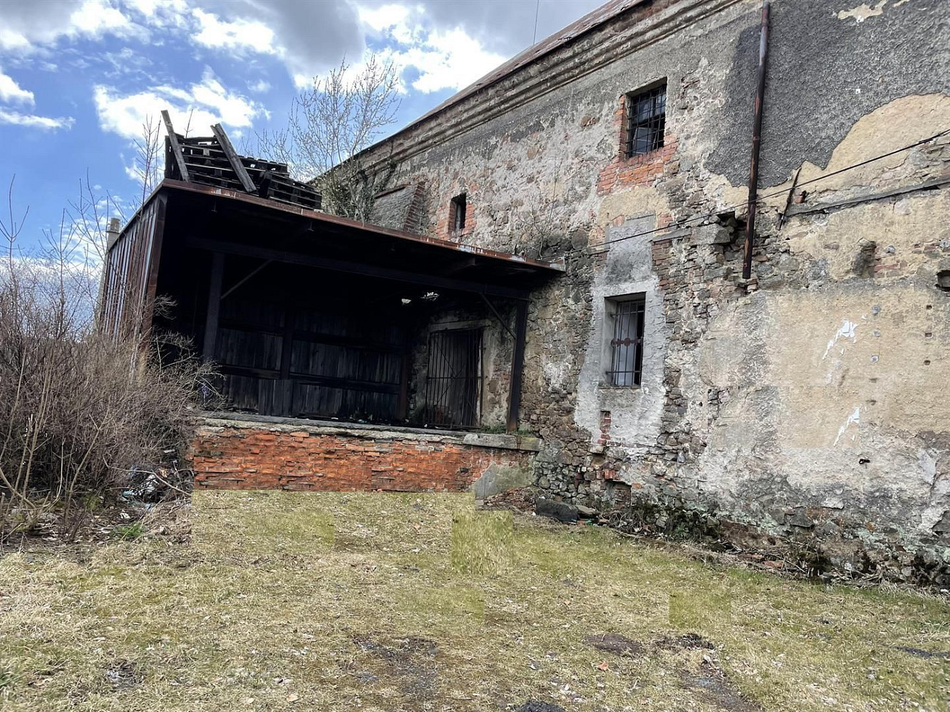 Pronájem skladovacích prostor 408 m² – fotografie 4