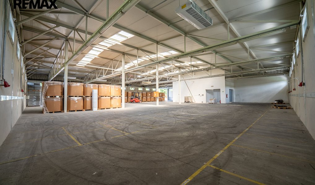 Pronájem výrobních prostor 1 335 m², Kateřinice – náhled fotky 4