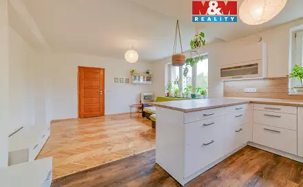 Prodej bytu 2+kk 51 m², Palackého, Cheb