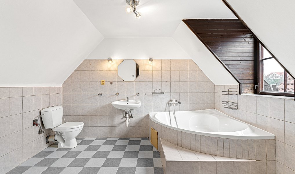 Prodej domu 171 m² s pozemkem 258 m², Praha – náhled fotky 3