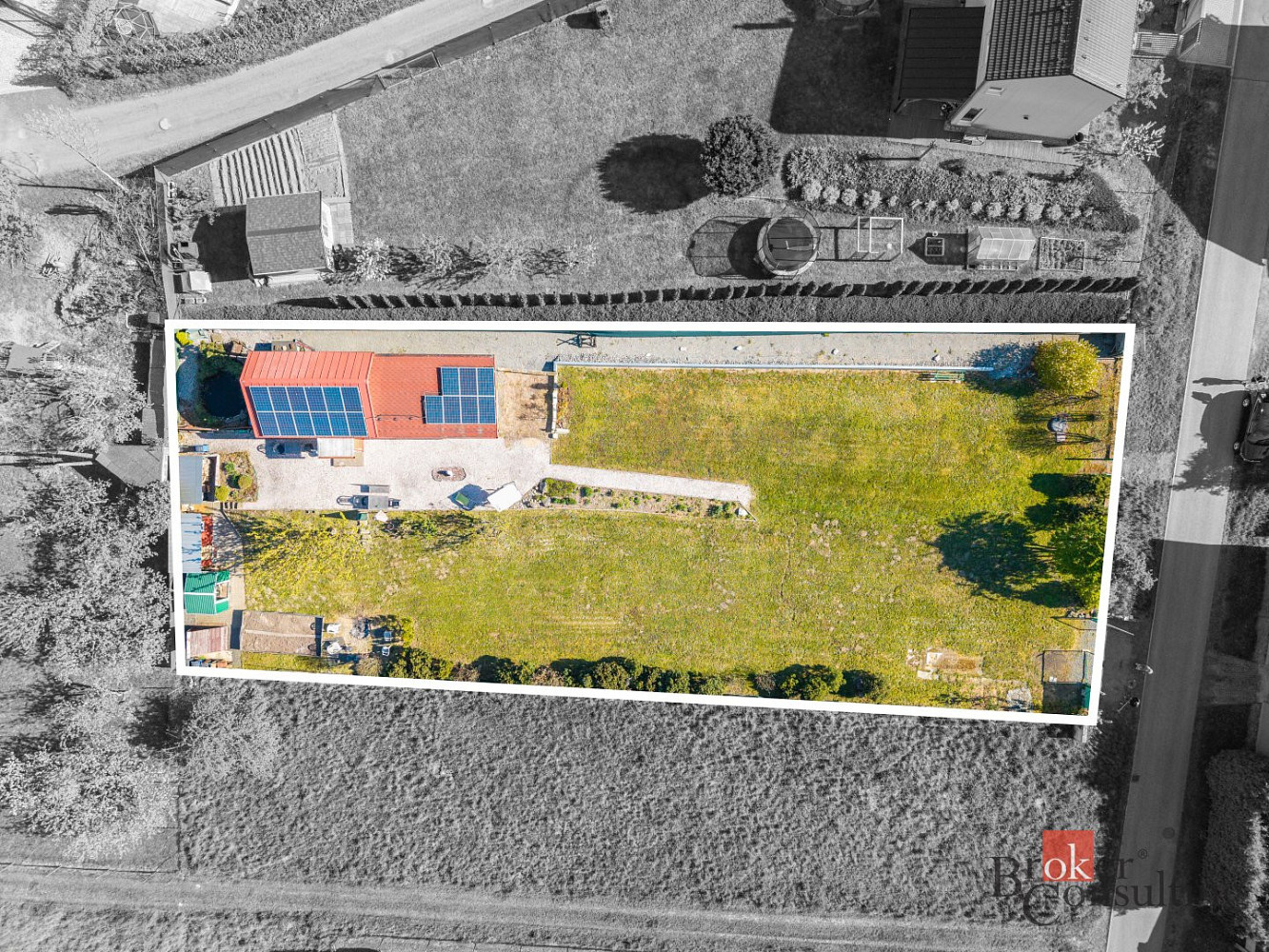 Prodej stavebního pozemku 1 271 m² - Widok 4
