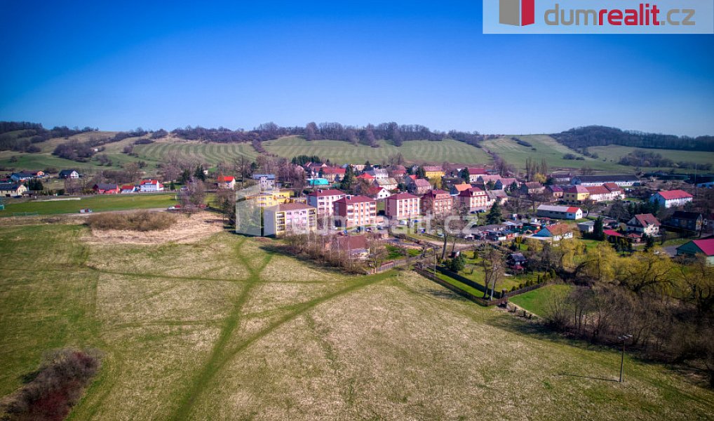 Prodej stavebního pozemku 700 m², Velké Chvojno – náhled fotky 7