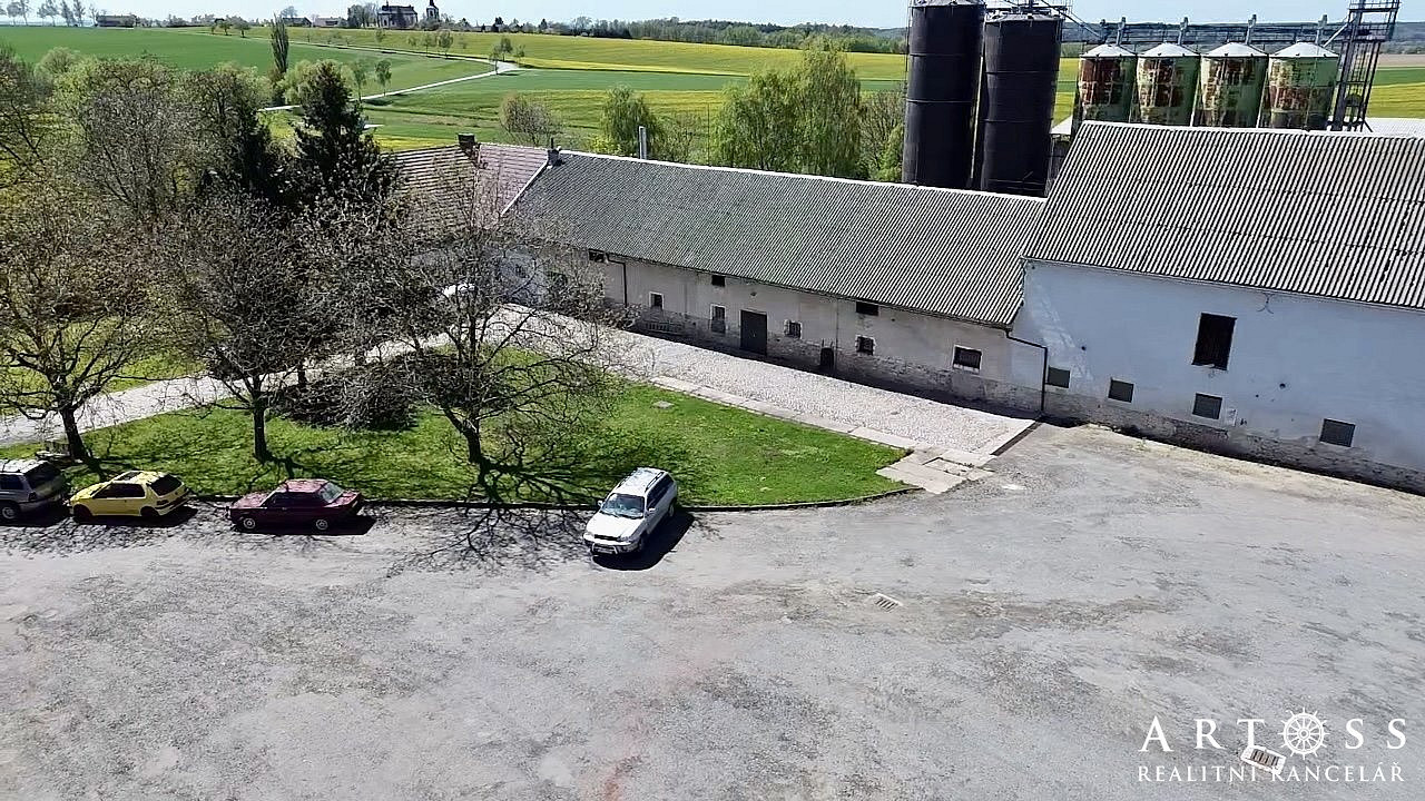 Prodej zemědělského objektu 1 528 m² — photo 5