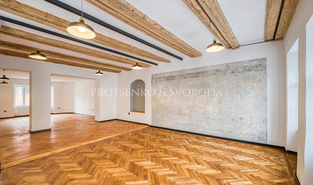 Pronájem obchodních prostor 127 m², Třebíč – náhled fotky 2