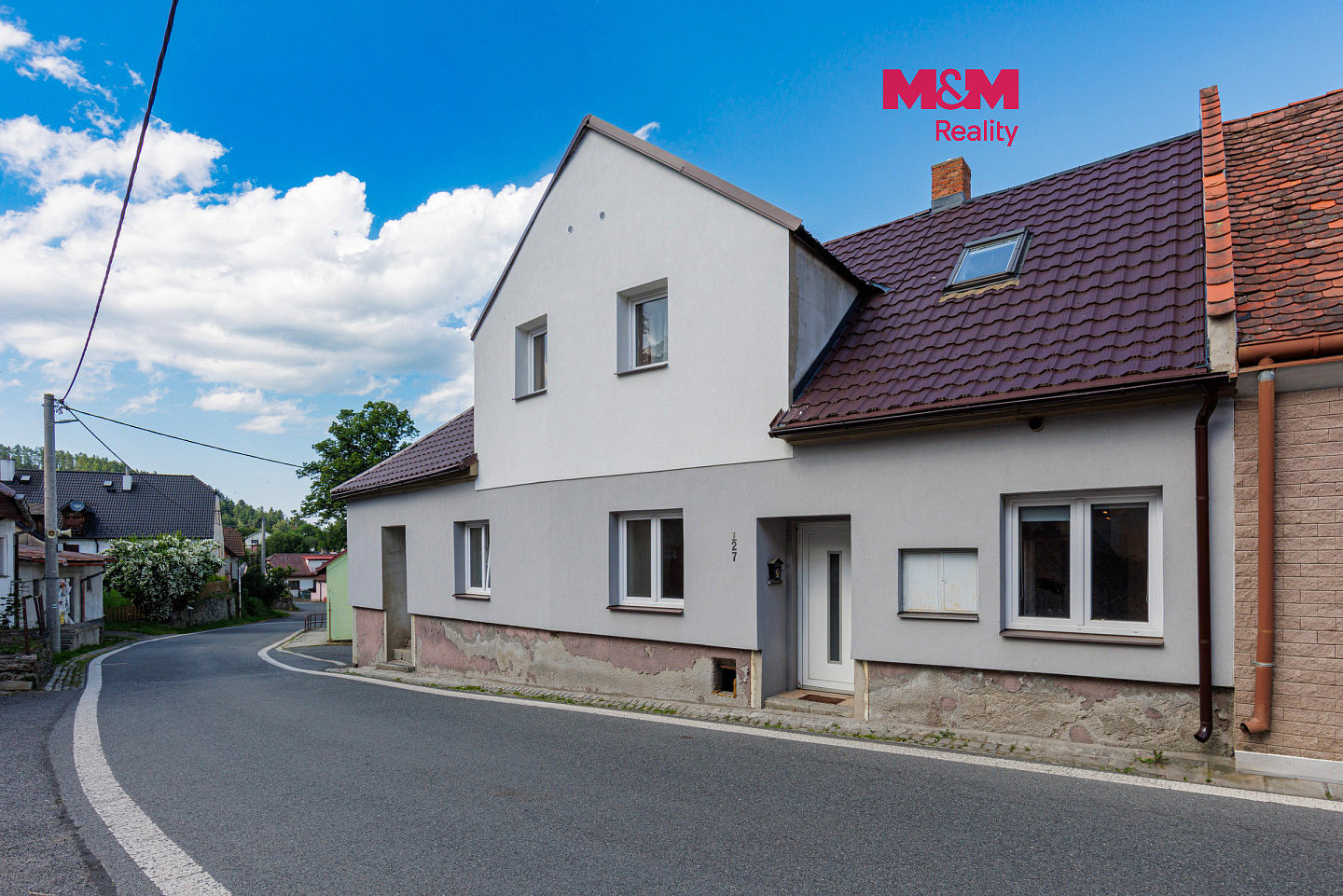 Prodej domu 183 m² s pozemkem 800 m²