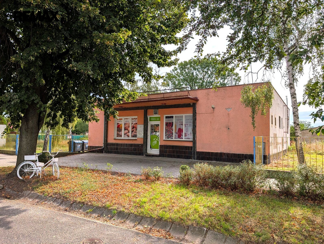 Prodej obchodních prostor 140 m²