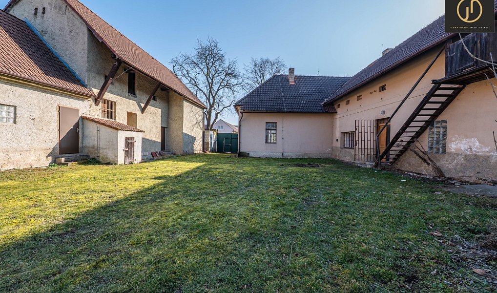Prodej domu 305 m² s pozemkem 5 073 m², Rudná – náhled fotky 4