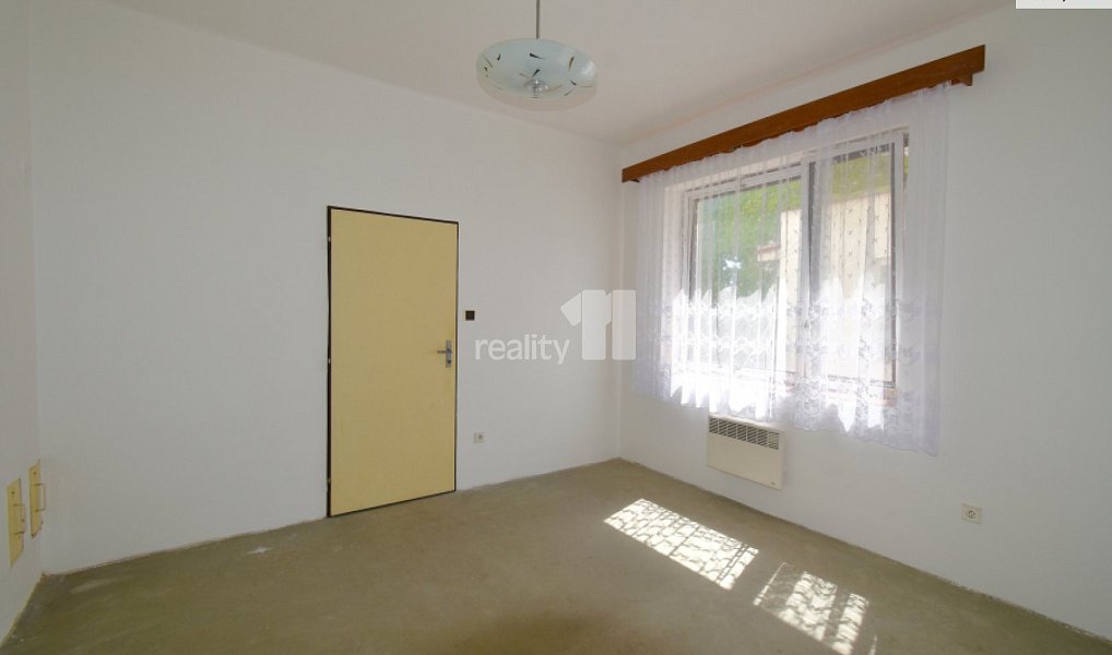 Prodej domu 1 910 m² s pozemkem 1 910 m², Pardubice – náhled fotky 12