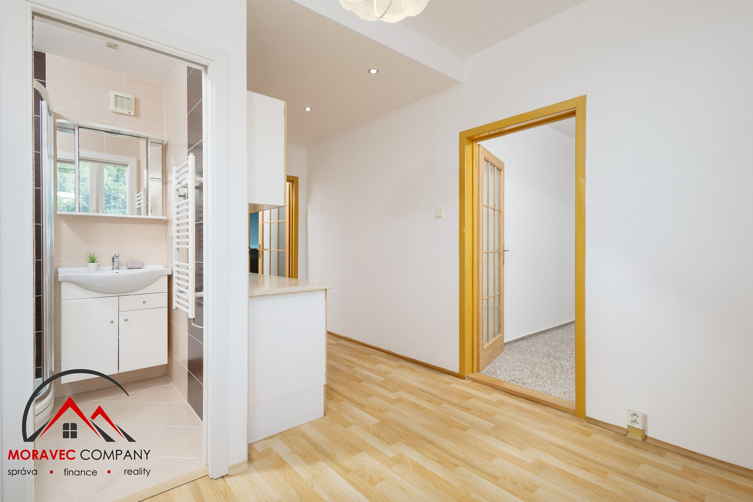 Pronájem bytu 4+1 74 m² – fotografie 2