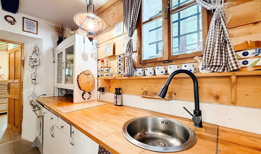 Prodej domu 117 m² s pozemkem 1 375 m², Karle – náhled fotky 15
