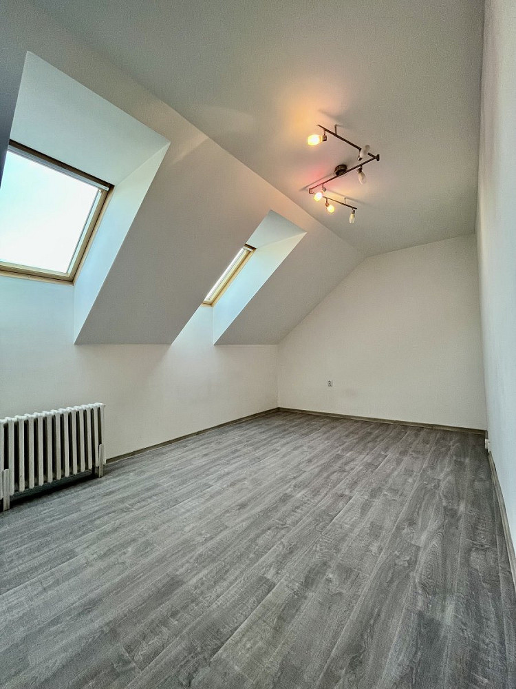 Pronájem bytu 3+1 52 m² – fotografie 4