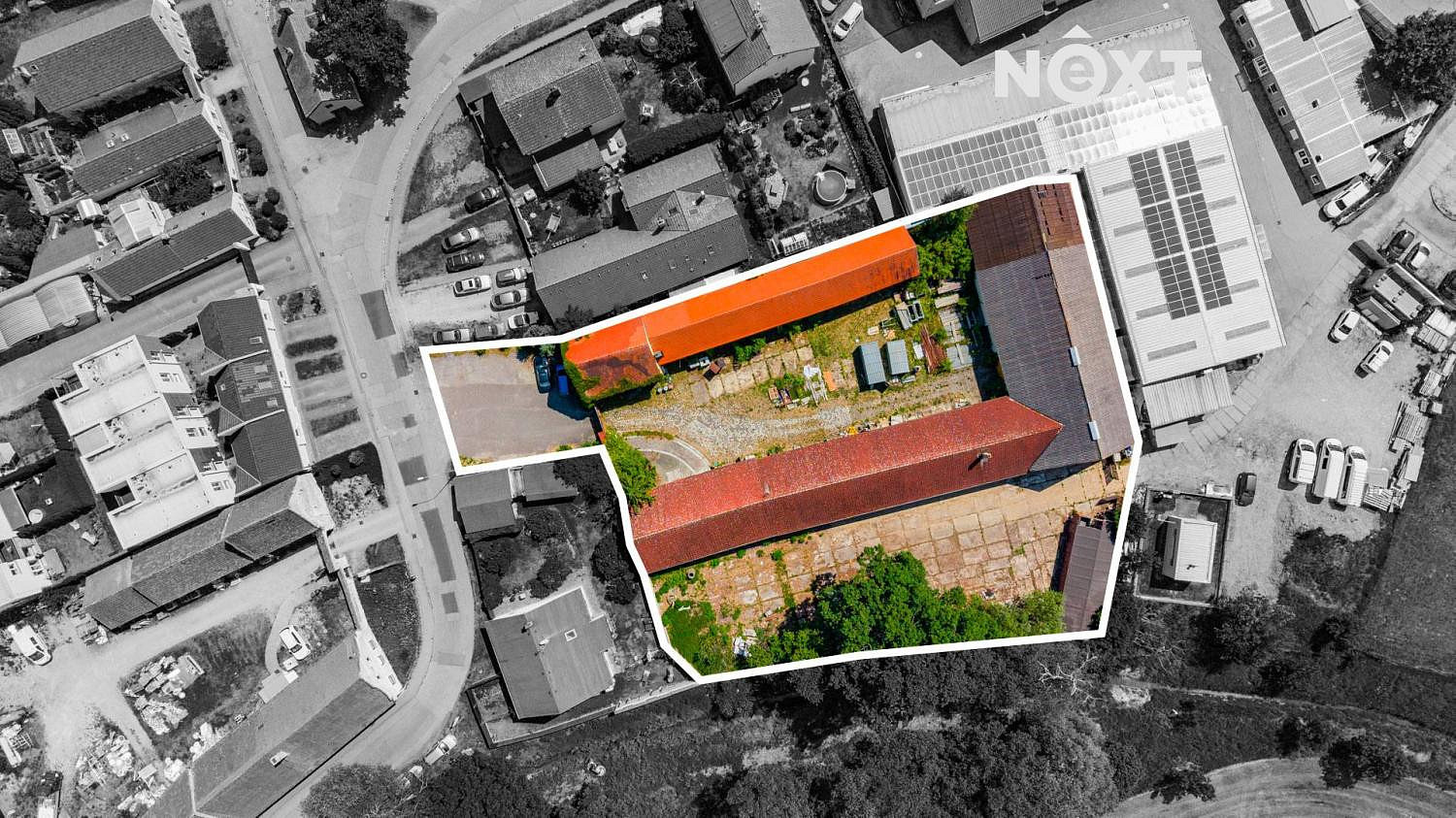 Prodej skladovacích prostor 967 m²